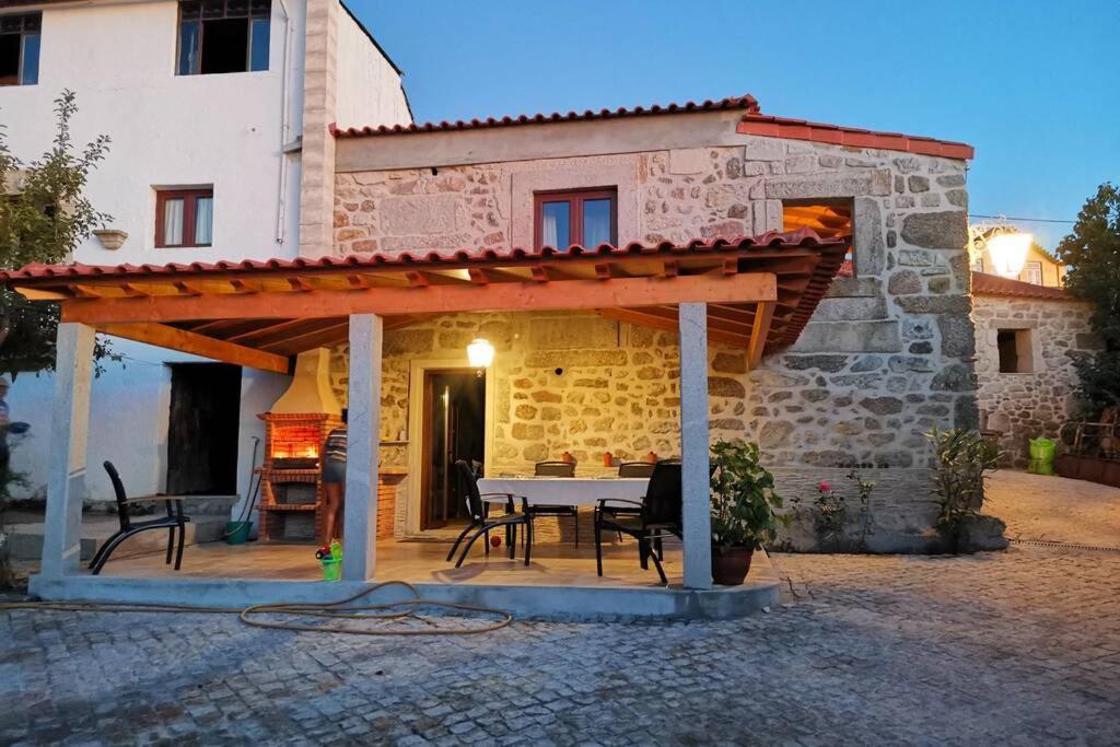 Casa Bento Moura Portugal Villa Moimenta da Serra Exteriör bild
